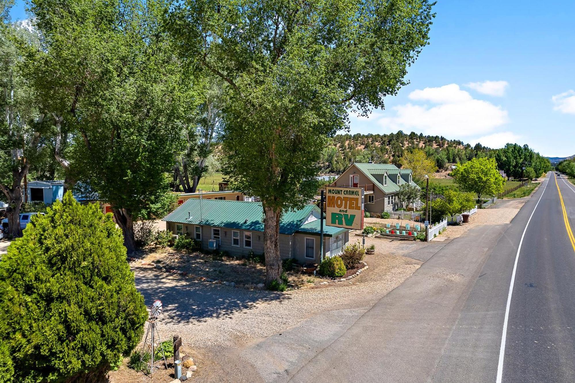 Southern Utah Rv Campground Near Zion Rv 9 Mount Carmel Exterior photo